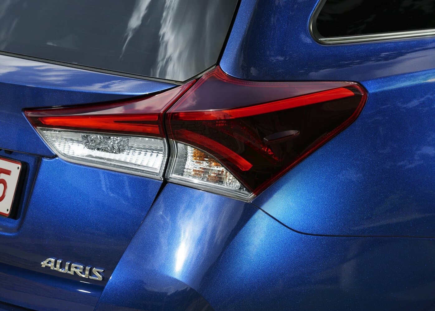 Toyota Auris II Рестайлинг Универсал 5 дв., фото 13