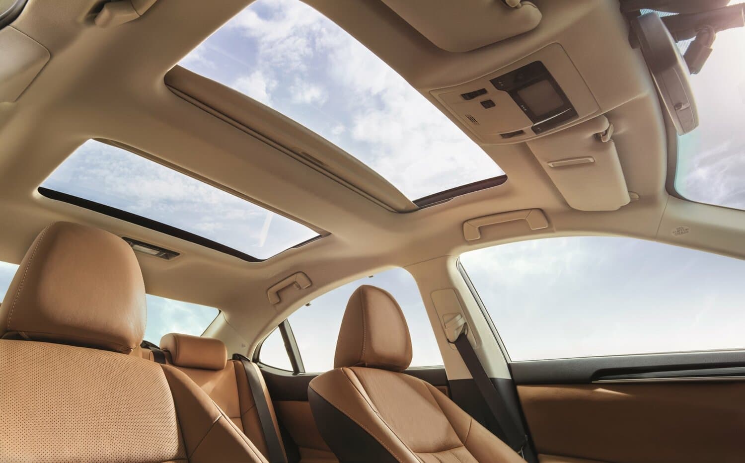 Lexus ES VI Рестайлинг Седан, фото 15