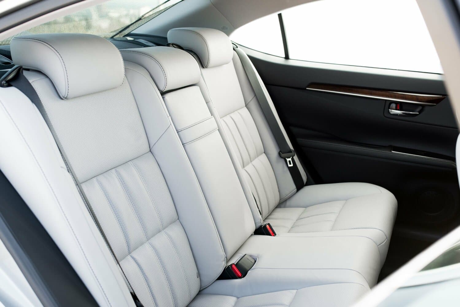 Lexus ES VI Рестайлинг Седан, фото 10
