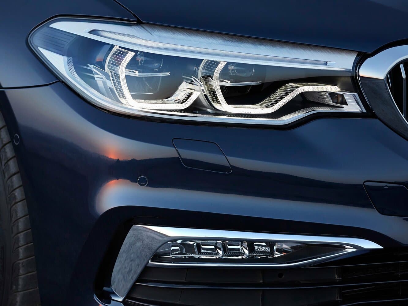 BMW 5 series VII (G30/G31) Седан, фото 15