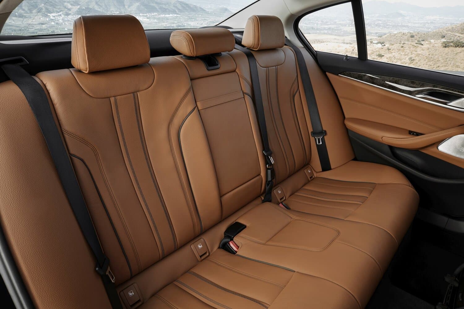 BMW 5 series VII (G30/G31) Седан, фото 10
