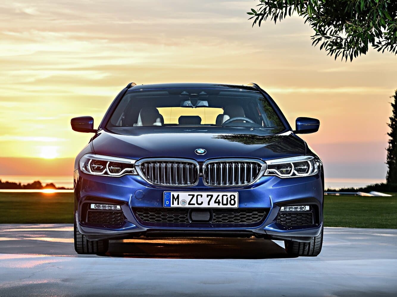 BMW 5 series VII (G30/G31) Универсал 5 дв., фото 3