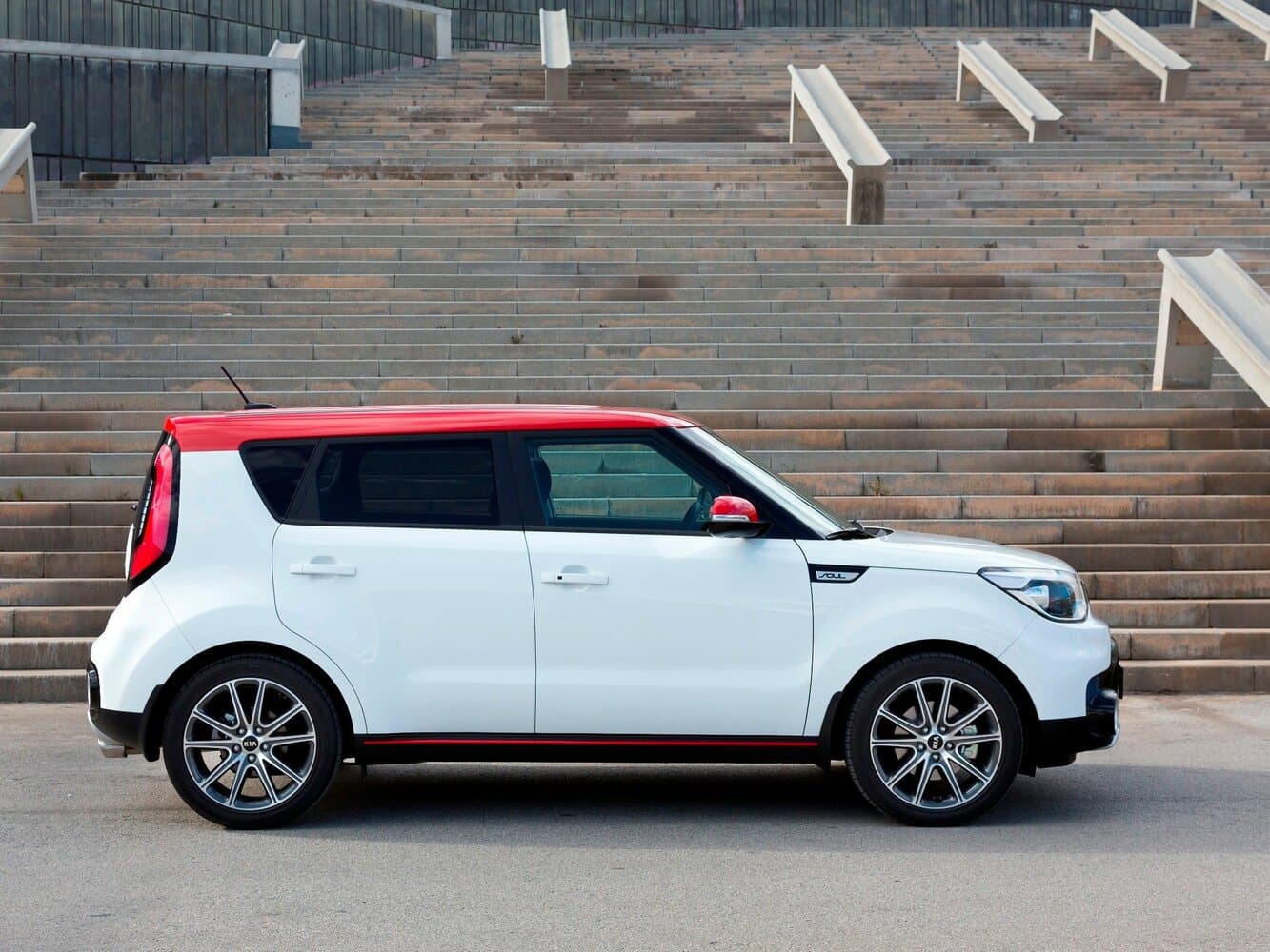 Kia Soul II Рестайлинг Хэтчбек 5 дв., фото 2