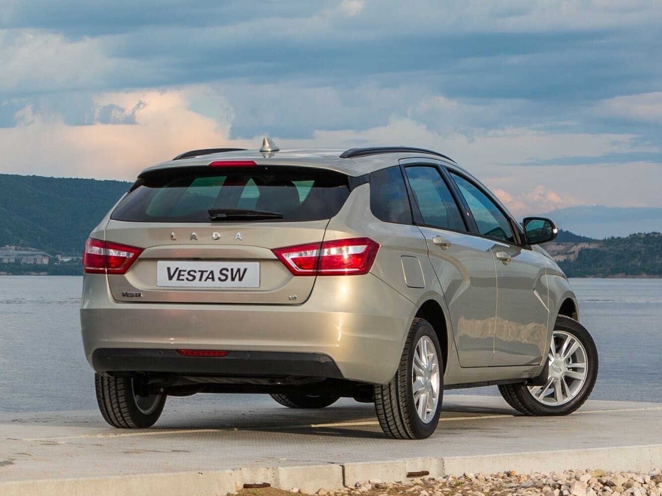 Lada (ВАЗ) Vesta I Универсал 5 дв. SW, фото 4