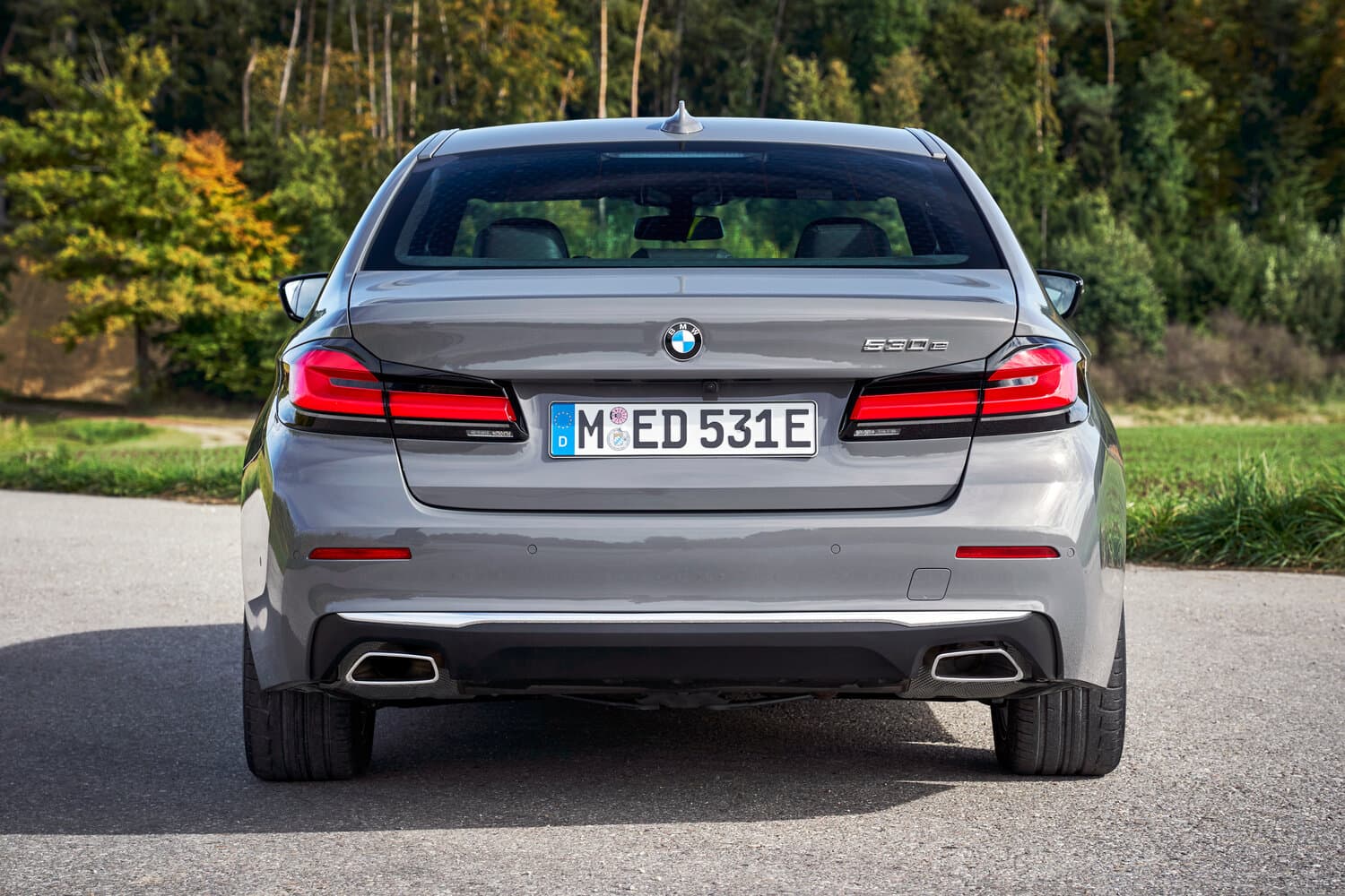 BMW 5 series VII (G30/G31) Рестайлинг Седан, фото 4