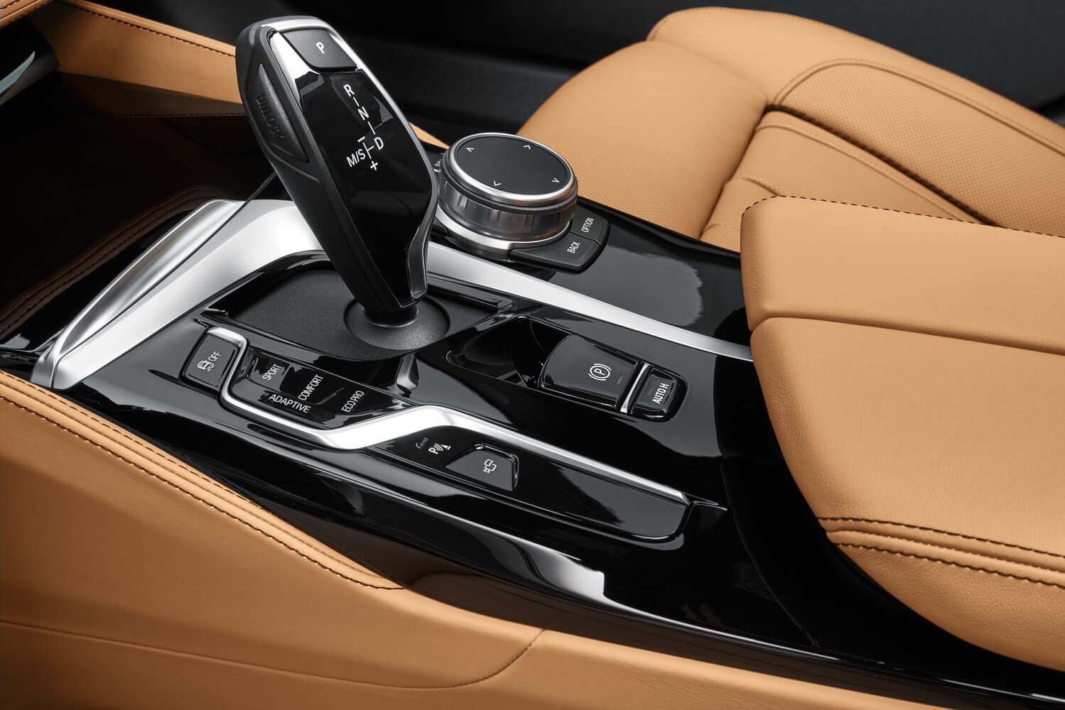 BMW 5 series VII (G30/G31) Рестайлинг Седан, фото 10