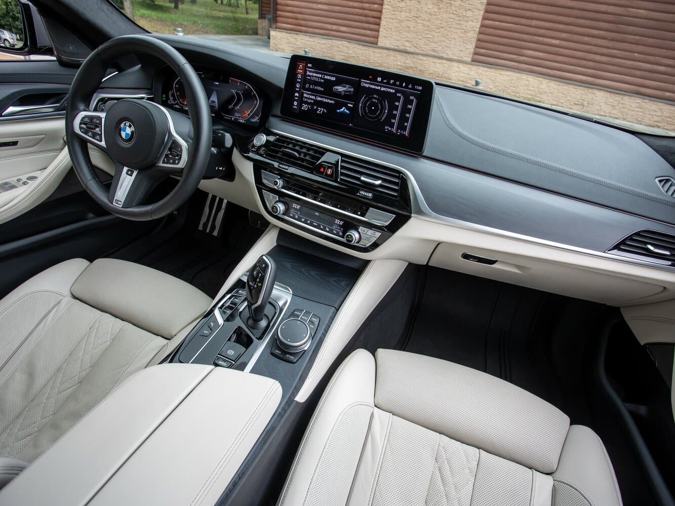 BMW 5 series VII (G30/G31) Рестайлинг Седан, фото 23