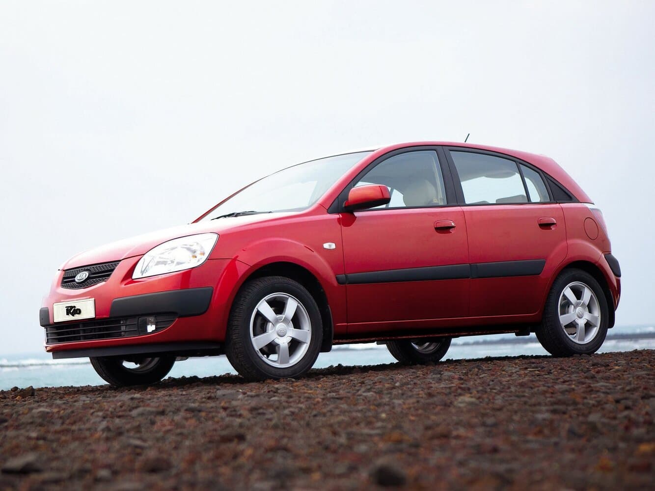 Kia Rio II Хэтчбек 5 дв., фото 2