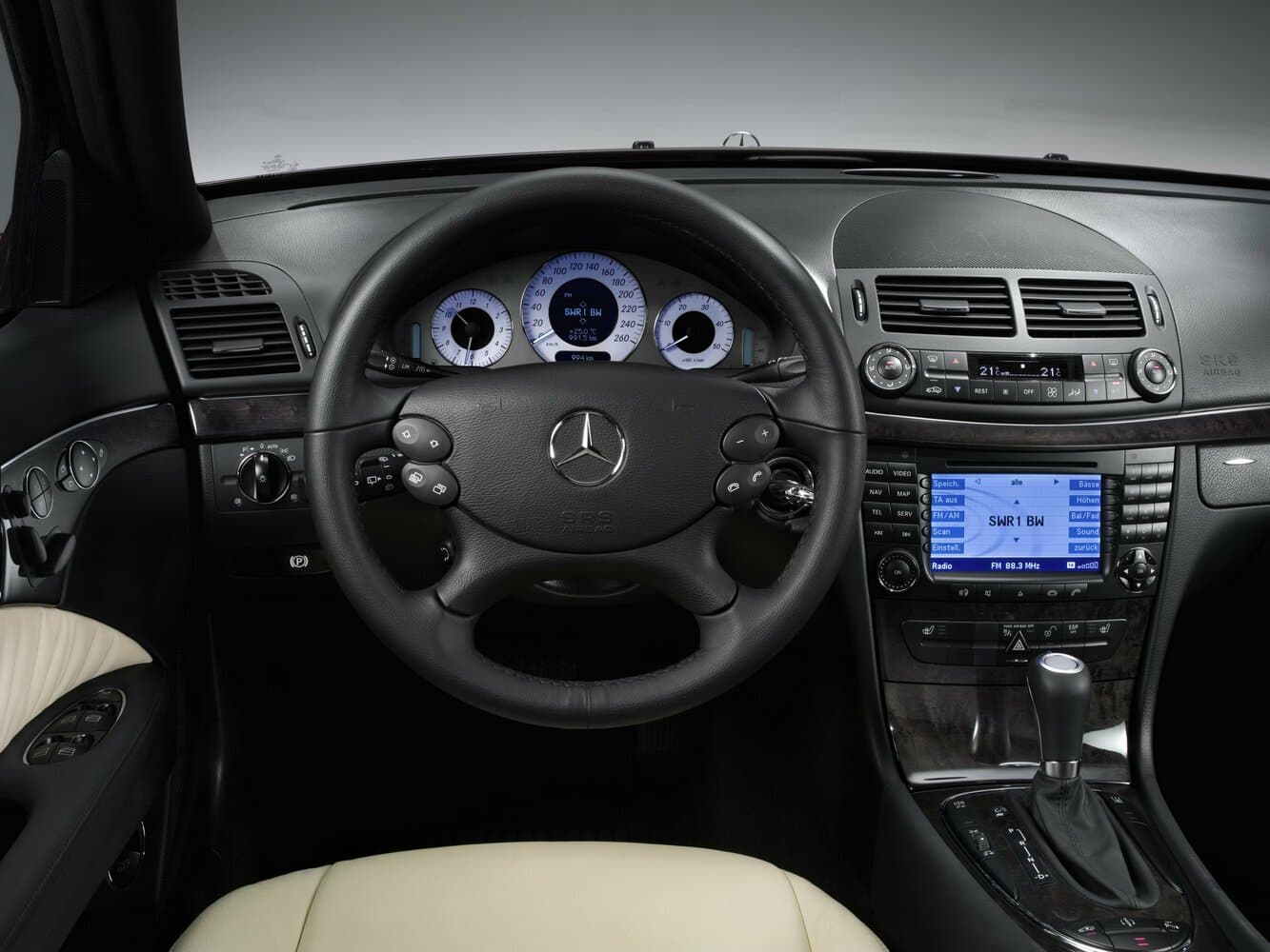 Mercedes-Benz E-Class III (W211, S211) Рестайлинг Универсал 5 дв., фото 8