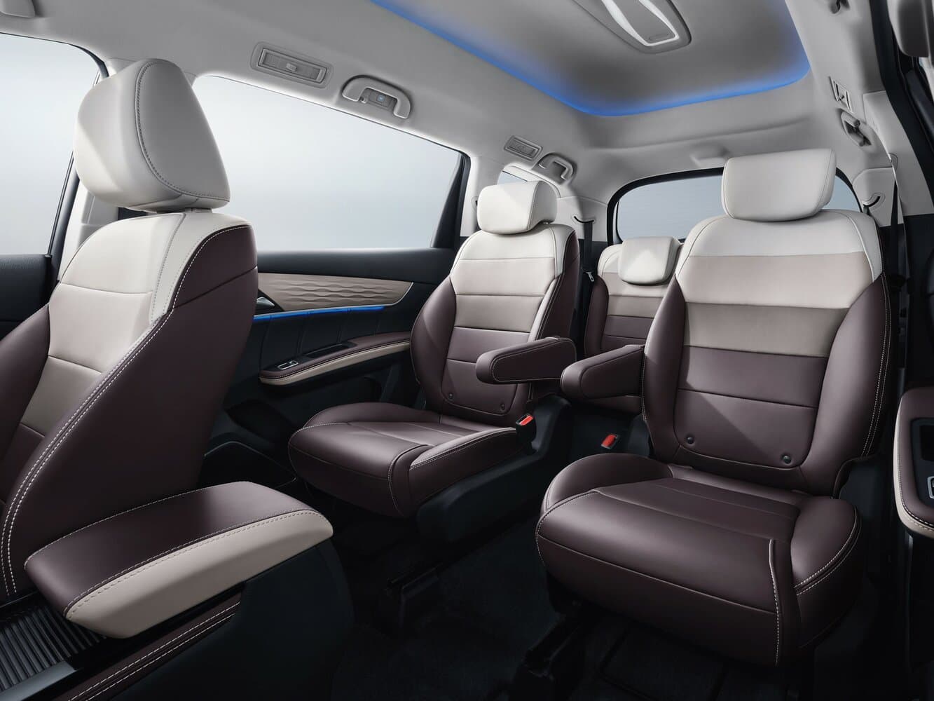 BYD Song Max I Рестайлинг Минивэн, фото 8