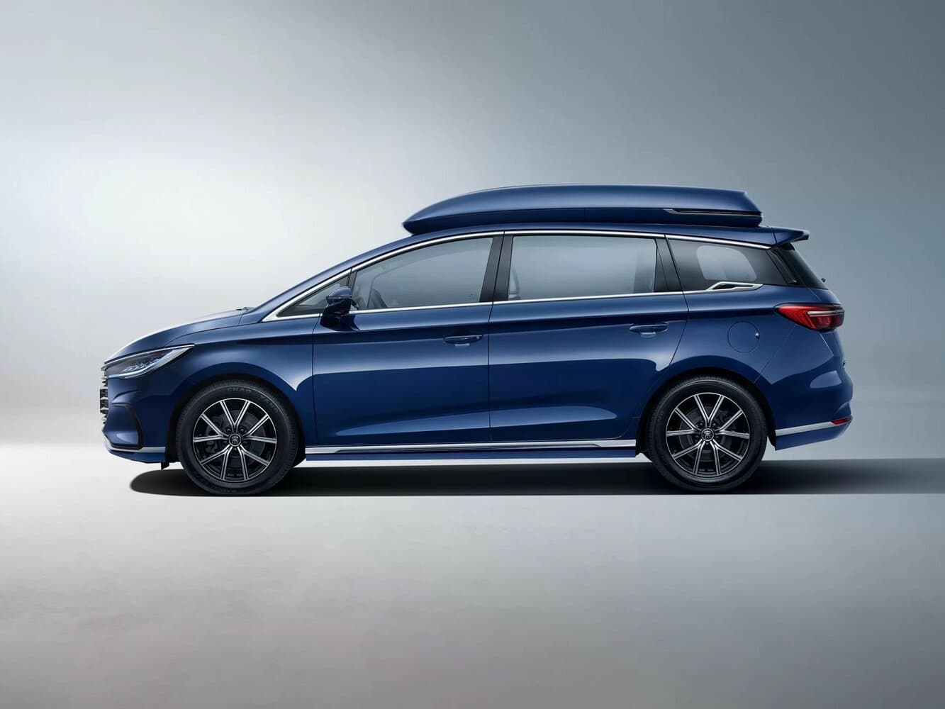 BYD Song Max I Рестайлинг Минивэн, фото 2