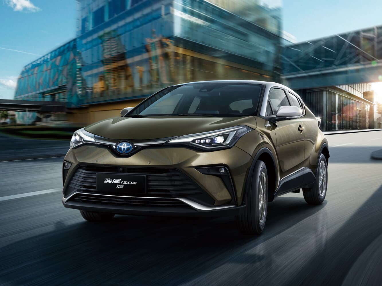 Toyota Izoa I Рестайлинг Внедорожник 5 дв., фото 2