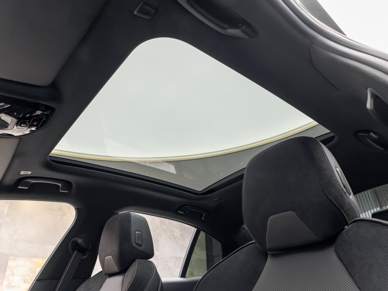 BMW 5 series VIII (G60/G61/G68) Седан, фото 31