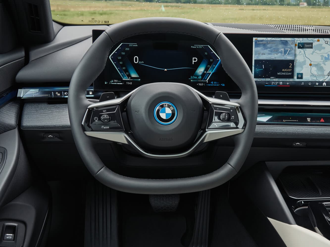 BMW 5 series VIII (G60/G61/G68) Седан, фото 8
