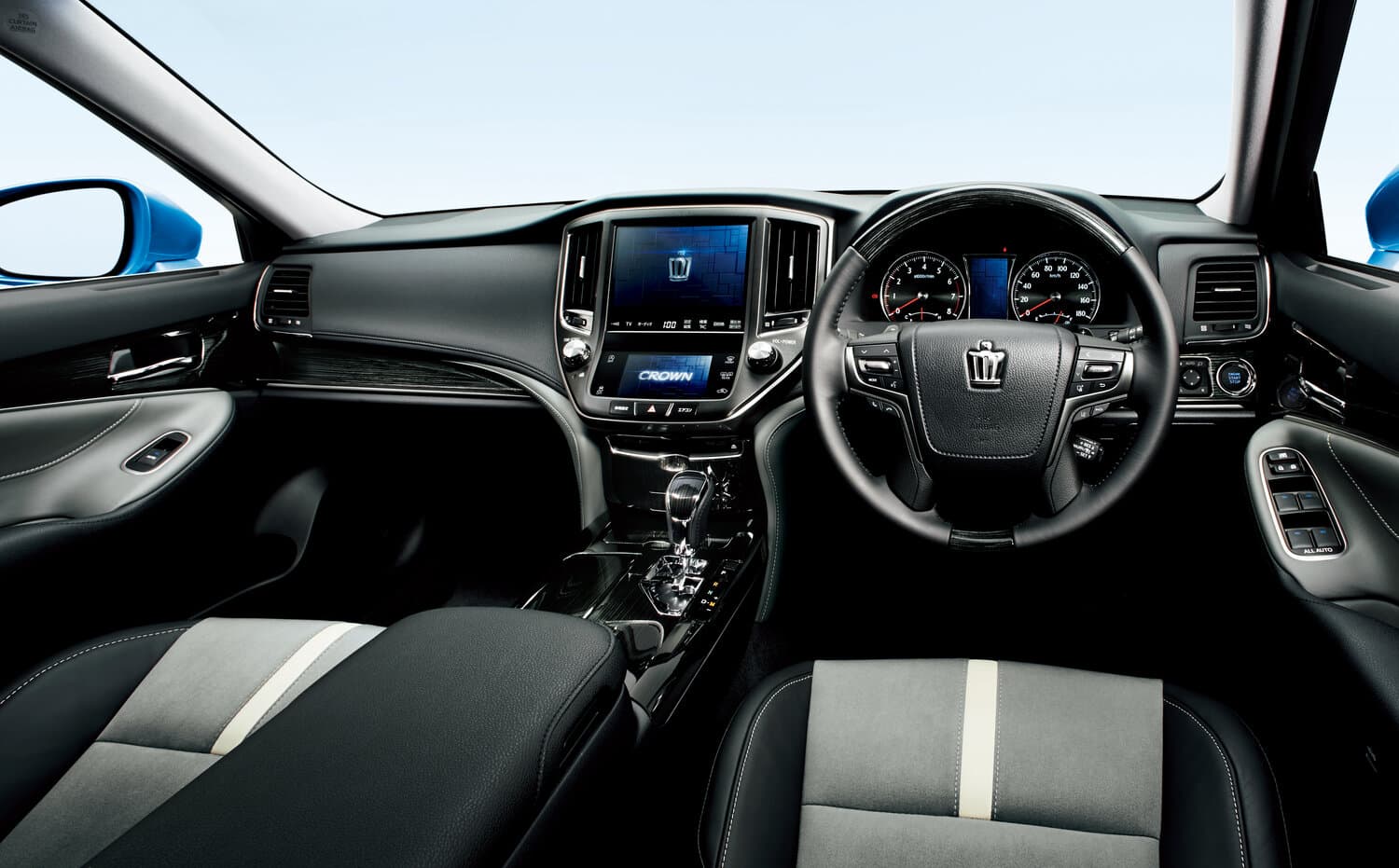 Toyota Crown XIV (S210) Рестайлинг Седан, фото 3