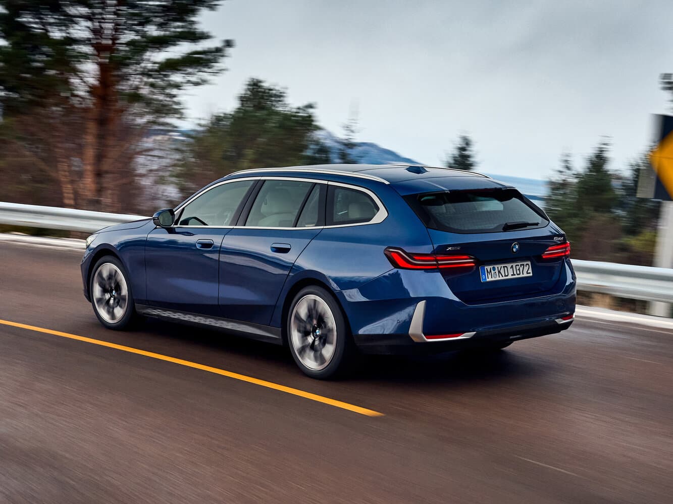 BMW 5 series VIII (G60/G61/G68) Универсал, фото 5