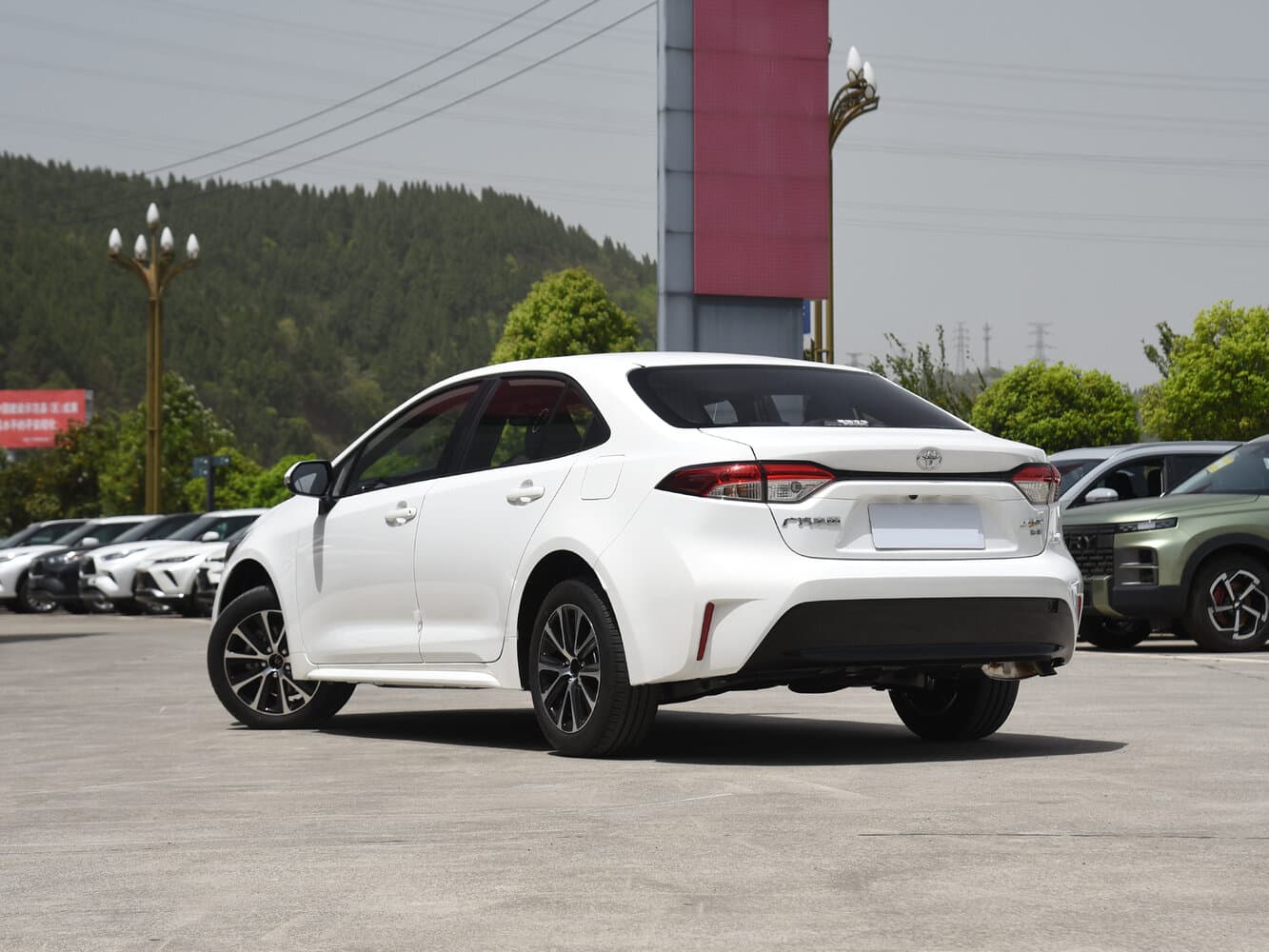 Toyota Levin XII (E210) Рестайлинг Седан, фото 5