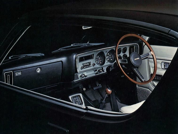 Toyota Crown IV (S60/S70) Купе-хардтоп, фото 4