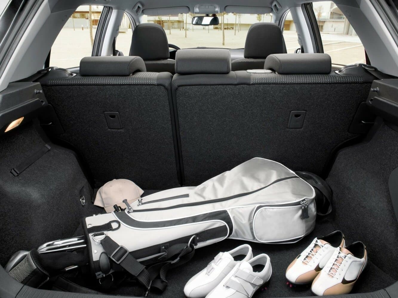 Toyota Auris I Рестайлинг Хэтчбек 5 дв., фото 12
