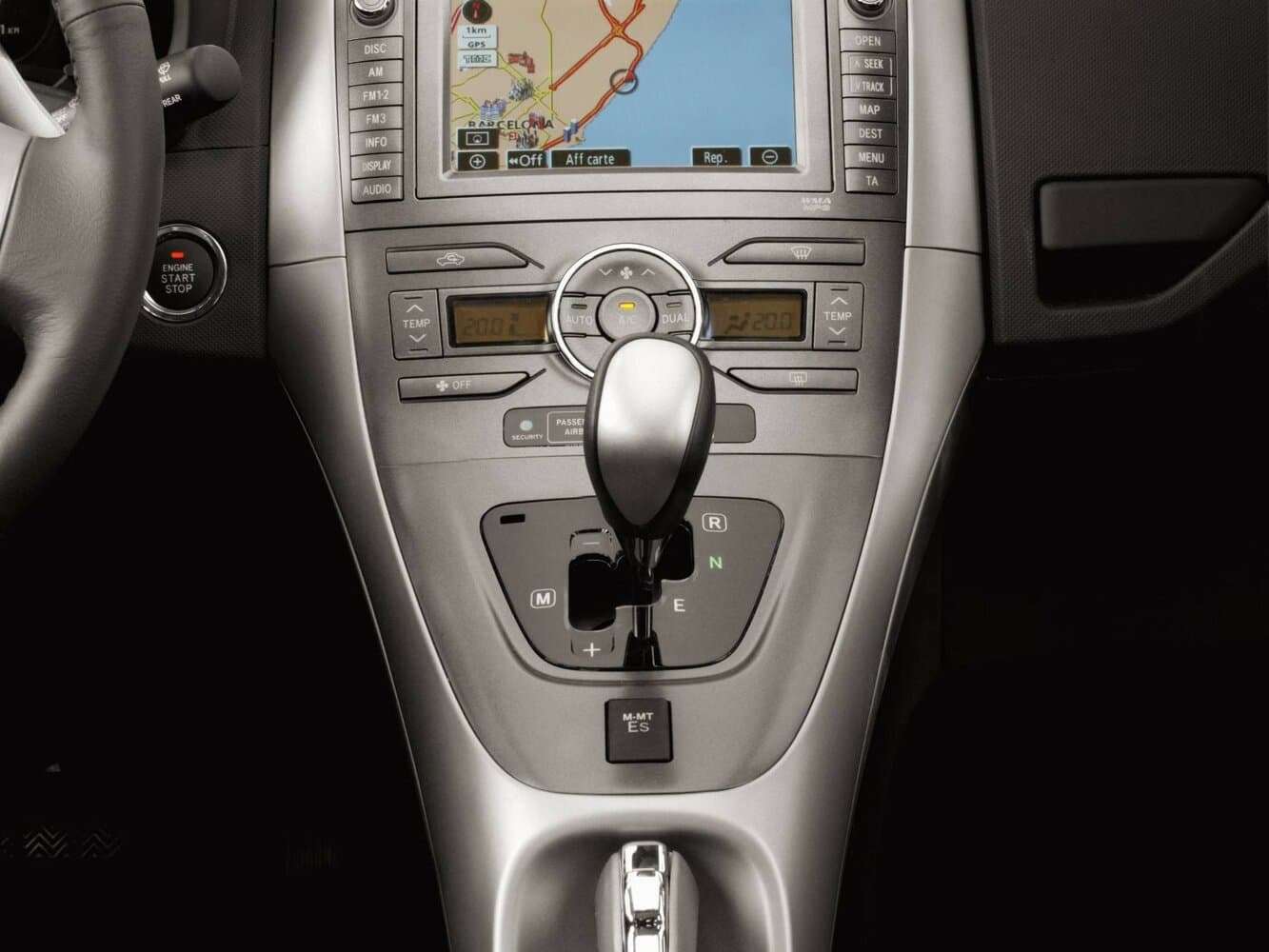 Toyota Auris I Рестайлинг Хэтчбек 5 дв., фото 9