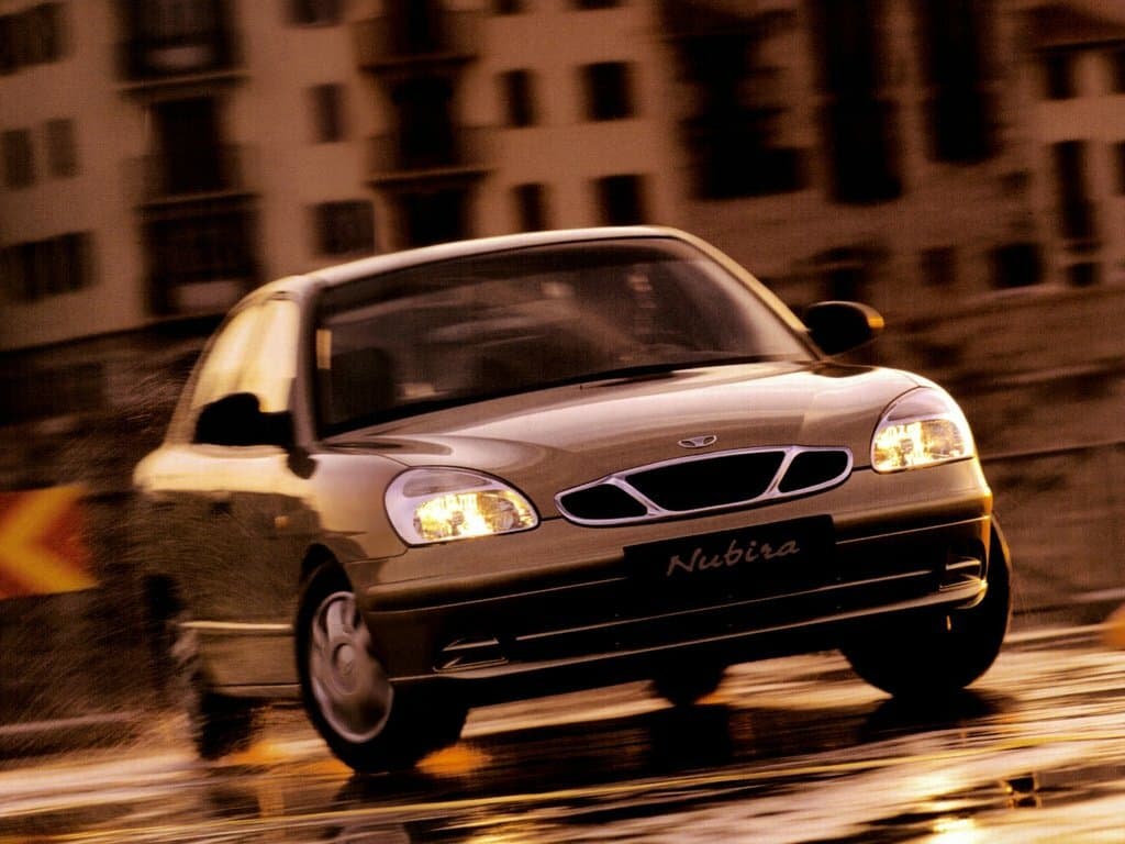 Daewoo Nubira II Седан, фото 3