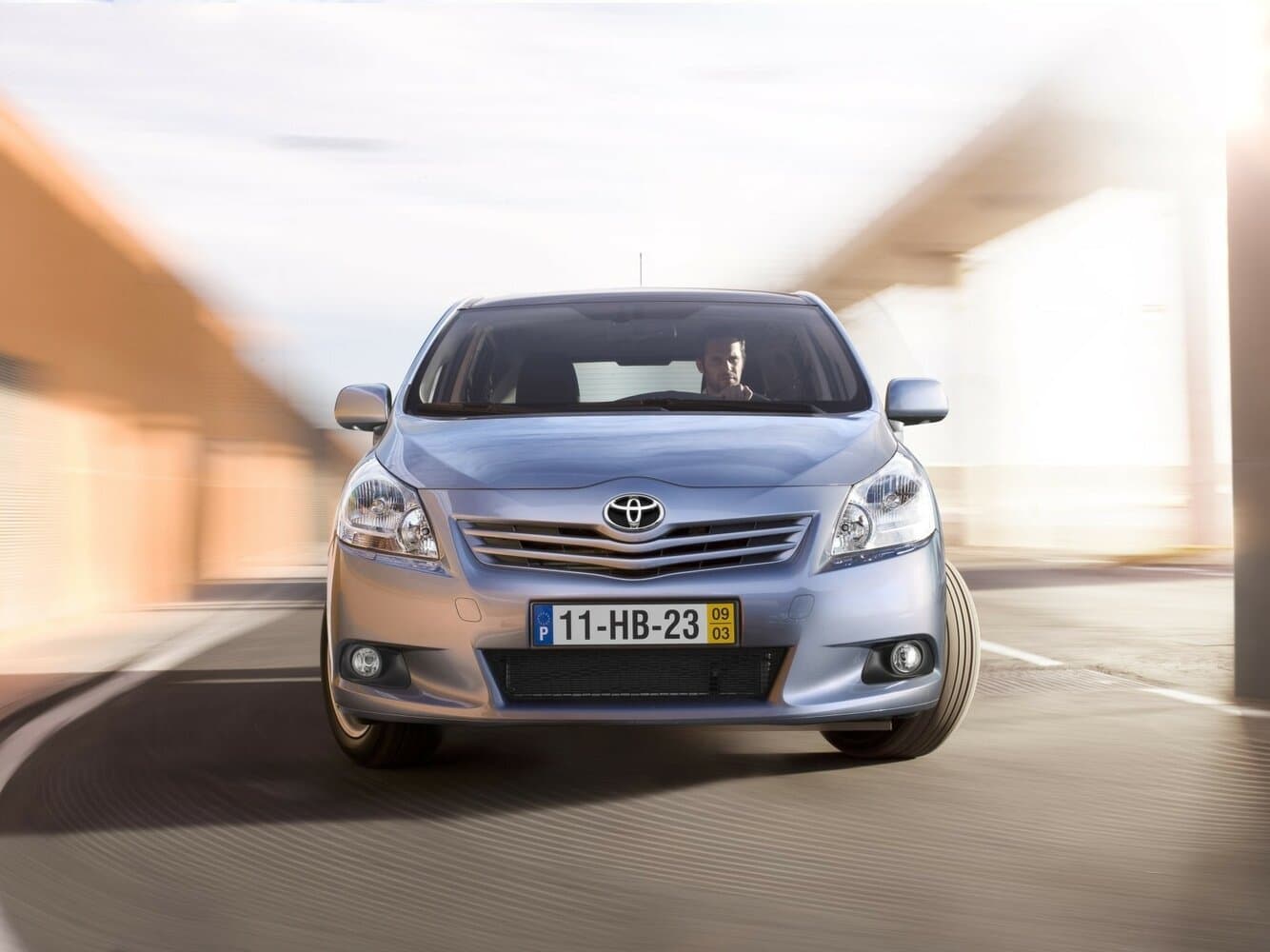 Toyota Verso I Компактвэн, фото 3