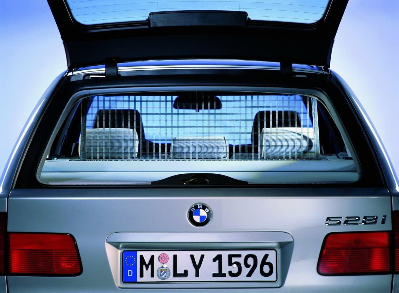 BMW 5 series IV (E39) Универсал 5 дв., фото 10