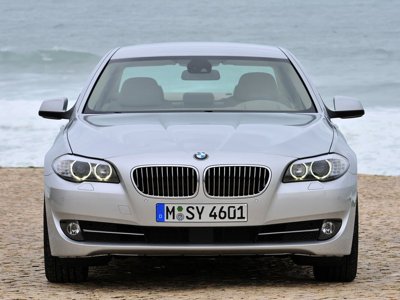 BMW 5 series VI (F10/F11/F07) Седан, фото 3