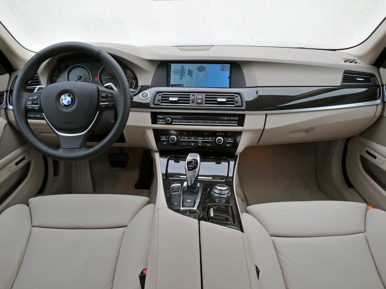 BMW 5 series VI (F10/F11/F07) Седан, фото 6